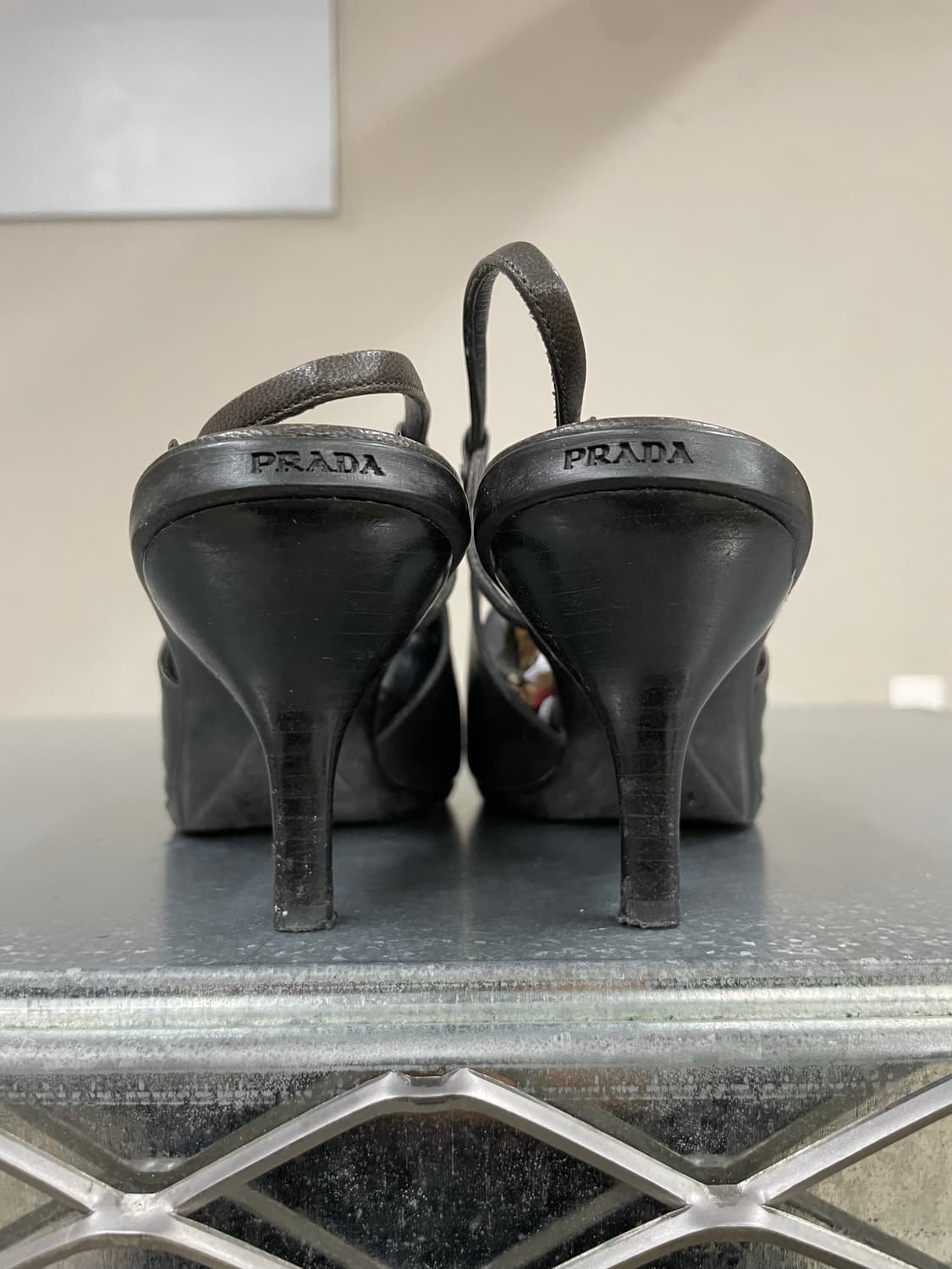 프라다 레더 슬링백 펌프스 36.5 (gr-4688) 상품이미지3