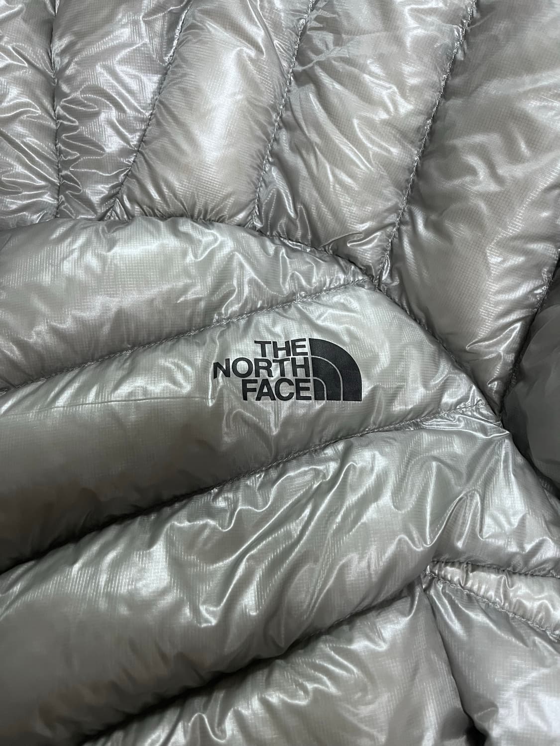 노스페이스 24fw 써밋 마테호른 다운 자켓 라이트 그레이 3XL 상품이미지2