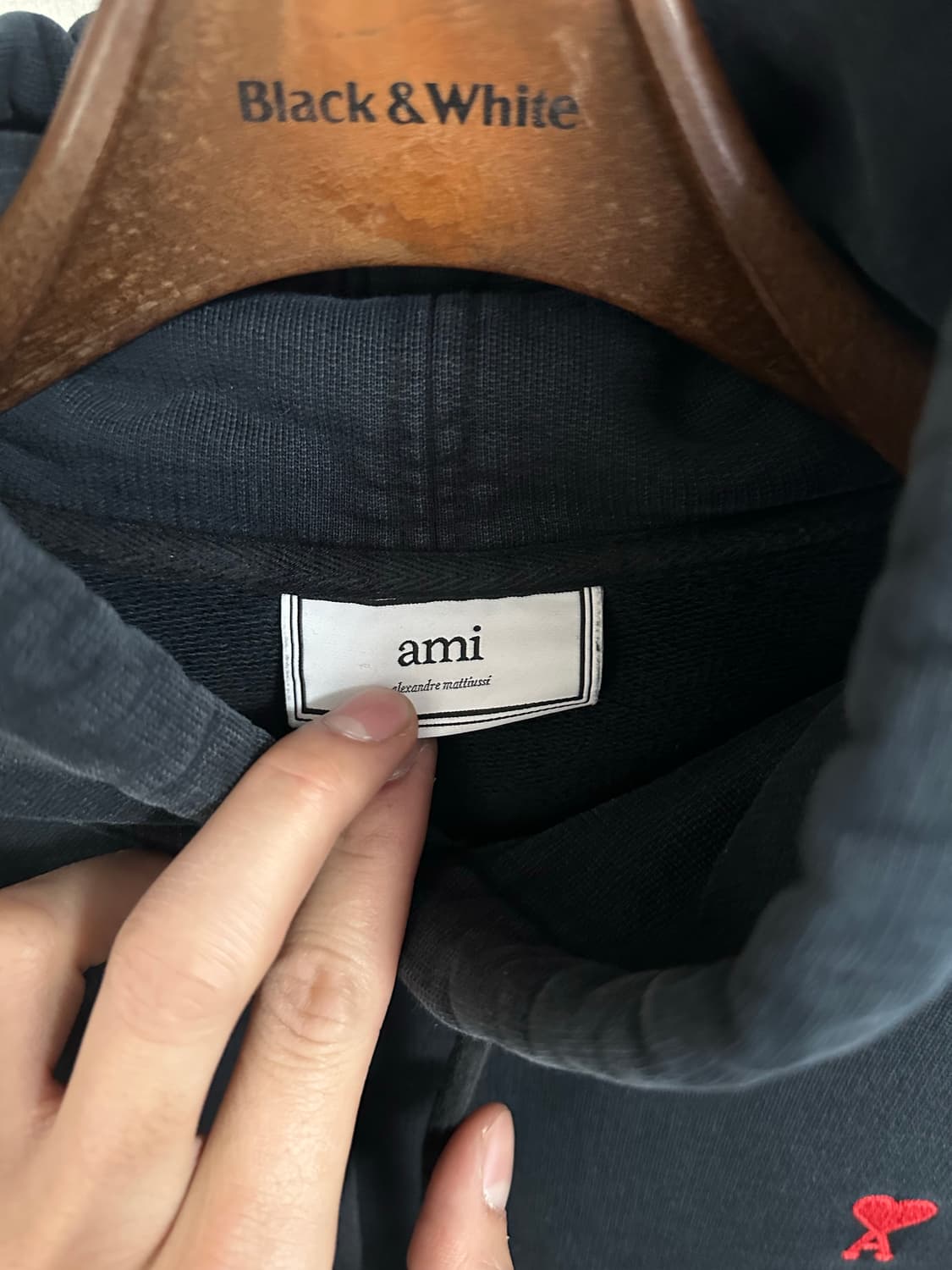 Ami hoodie S(90-95) 상품이미지4