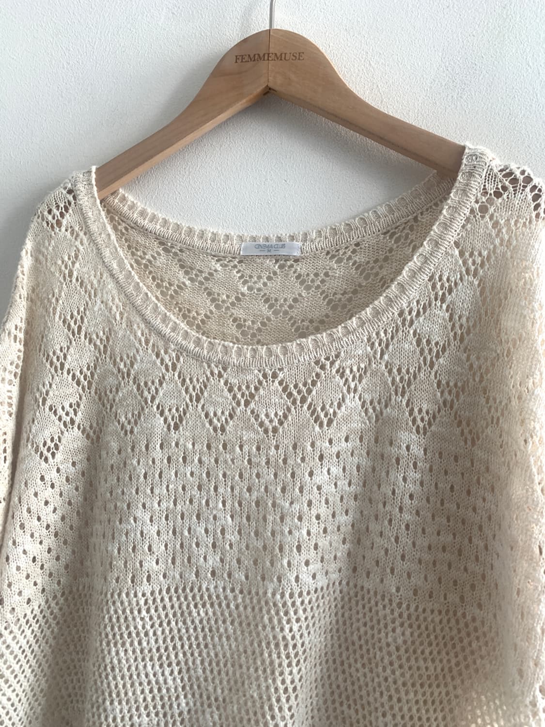 Punching u neck lace knit 상품이미지3