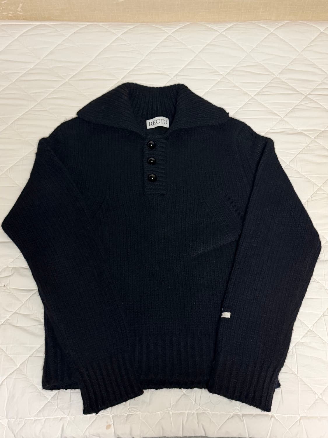 렉토 23FW 빈티지 버튼업 니트 스웨터 블랙 상품이미지1