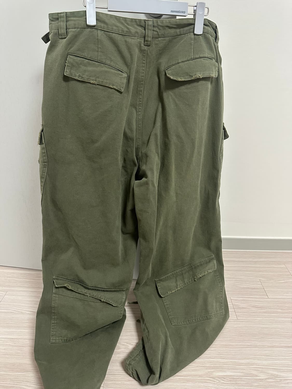 3 논노드 더블포켓 카고 팬츠 카키3 상품이미지4