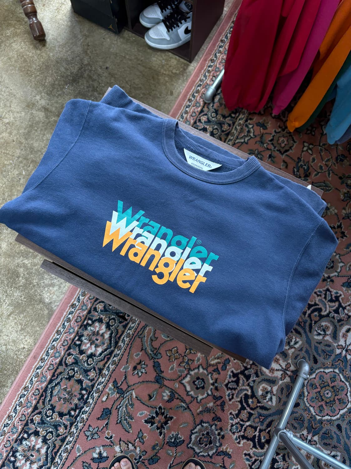 랭글러 Wrangler 3D 로고 스웻셔츠 상품이미지2