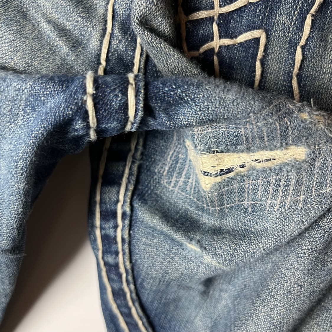 [True Religion] 트루릴리전 조이 수퍼T 플레어 데님팬츠 상품이미지7