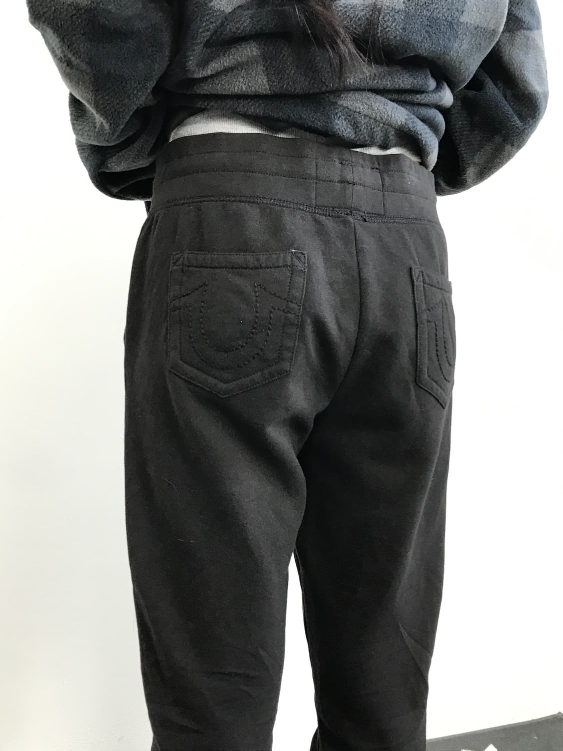 True Religion Stud Logo Jogger Pants 상품이미지4