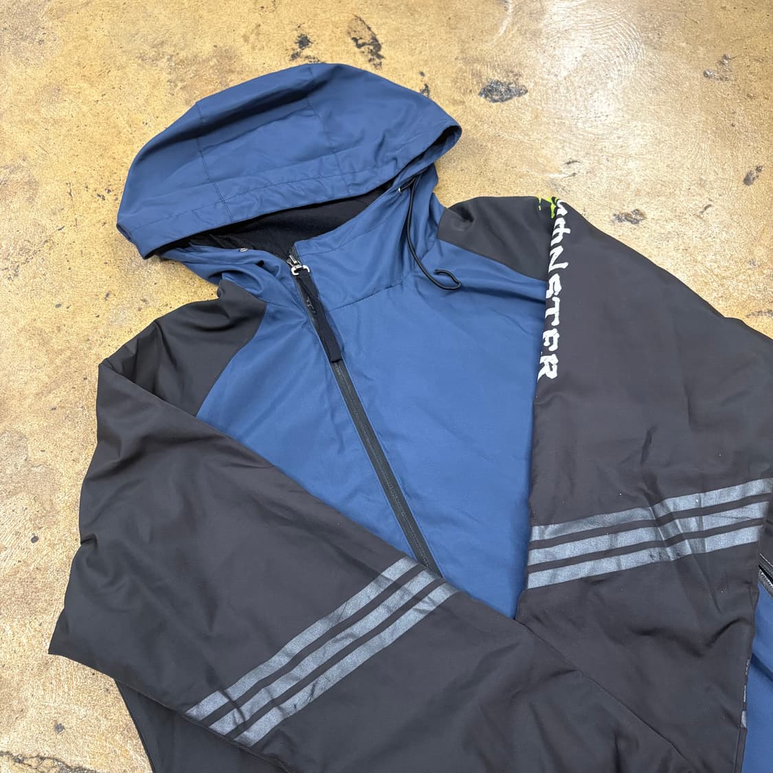 [정품/M] 몬스터 에너지 바람막이 자켓 블랙블루 b14 상품이미지1