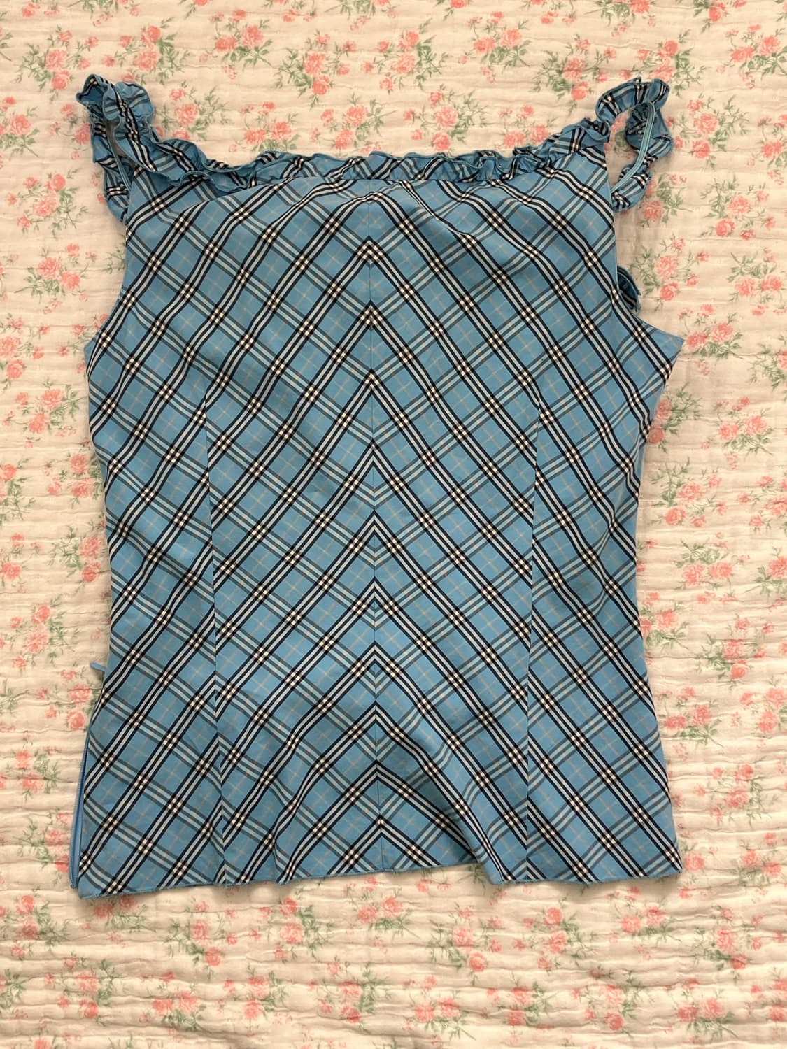 버버리블루라벨 스카이 프릴 나시 1096 모리걸 y2k 스트릿 갸루 펑키 상품이미지4