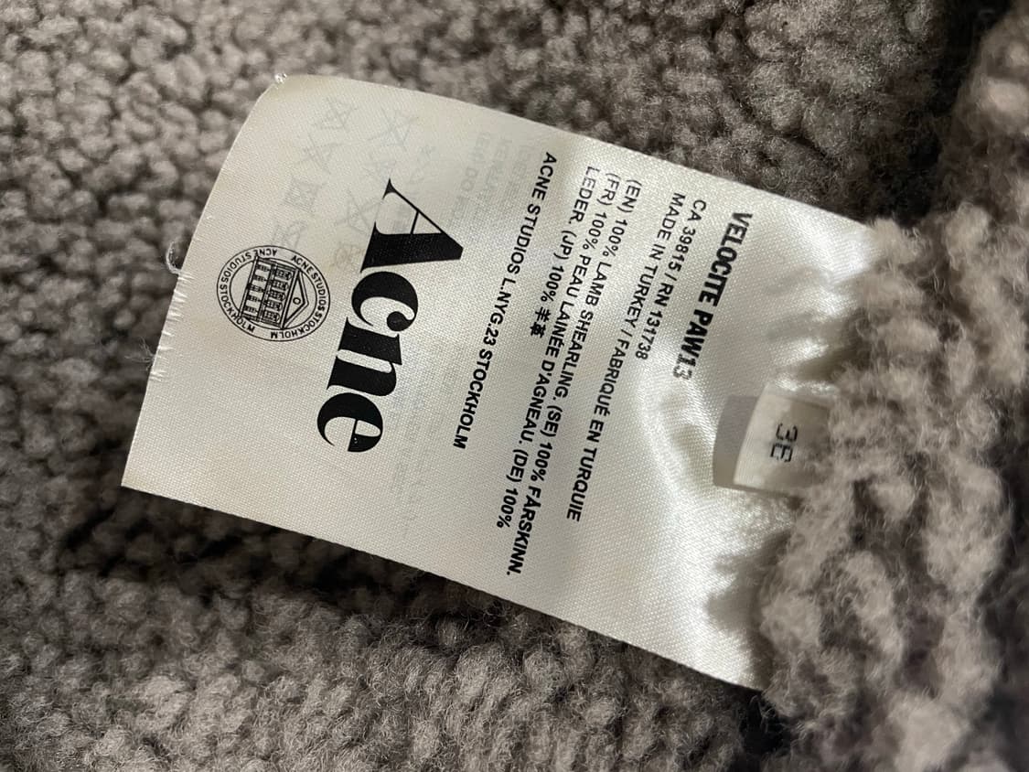 아크네 스튜디오 Velocite 무스탕 자켓 38 정품 상품이미지5