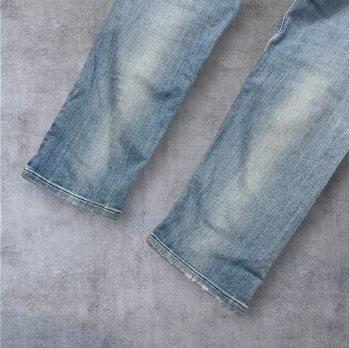 디젤 라이트블루 KROOLEY-T 슬림 테이퍼드 데님팬츠 34 상품이미지10
