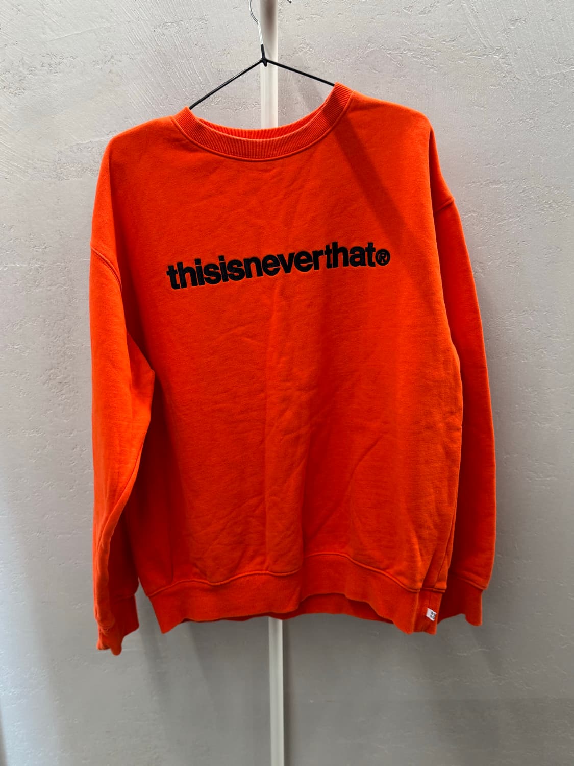 디스이즈네버댓 오렌지 맨투맨 L 상품이미지2