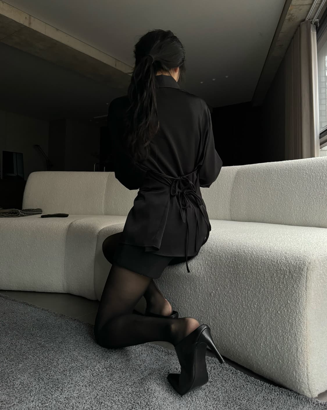 새틴 블랙 셔츠 상품이미지1