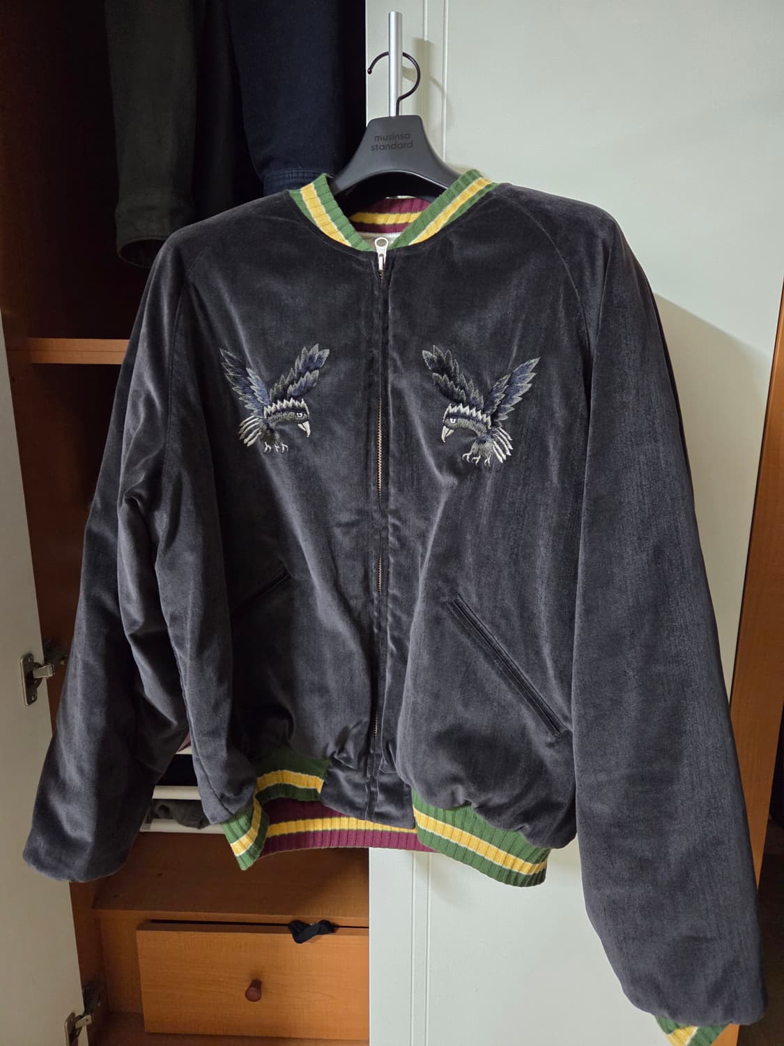 25ss 캐피탈 수베니어 까마귀 버전 3사이즈 팝니다 상품이미지2