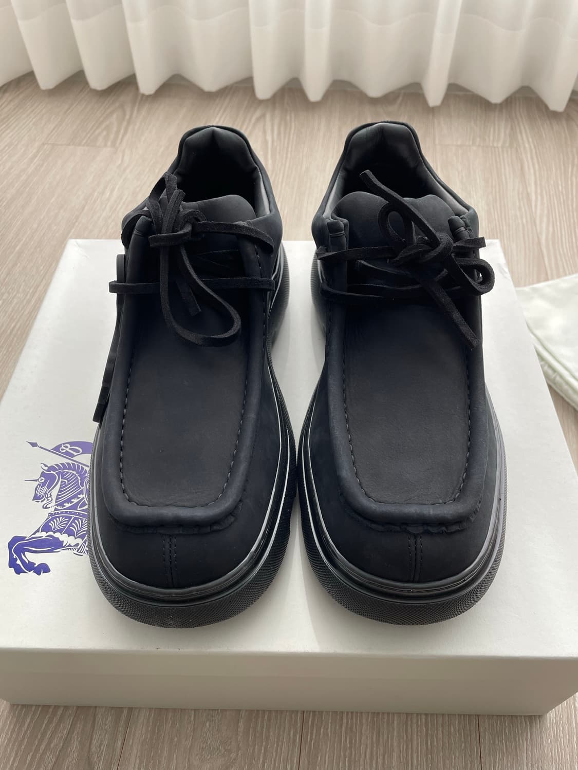 버버리 크리퍼 레이스업 블랙 41 상품이미지2