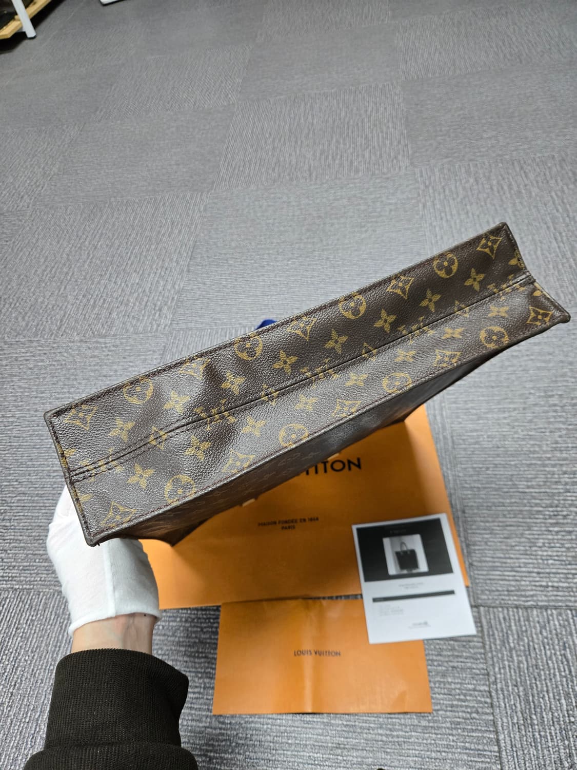 [특가][정품] 루이비통 삭플라GM 상품이미지5