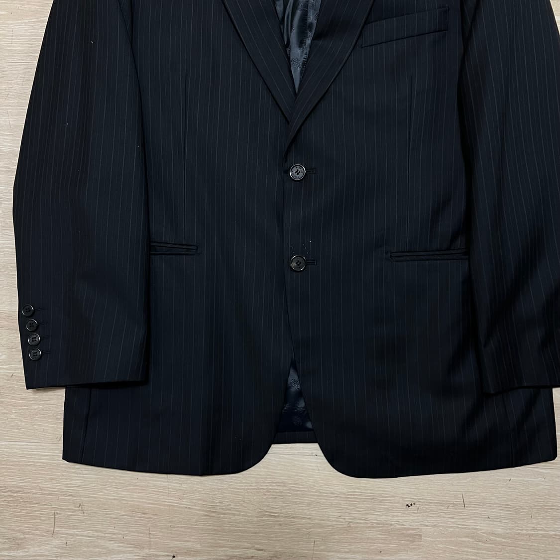 피에르발망 모직 스트라이프 블레이저 정장자켓 [블랙] 100-88-170 상품이미지3