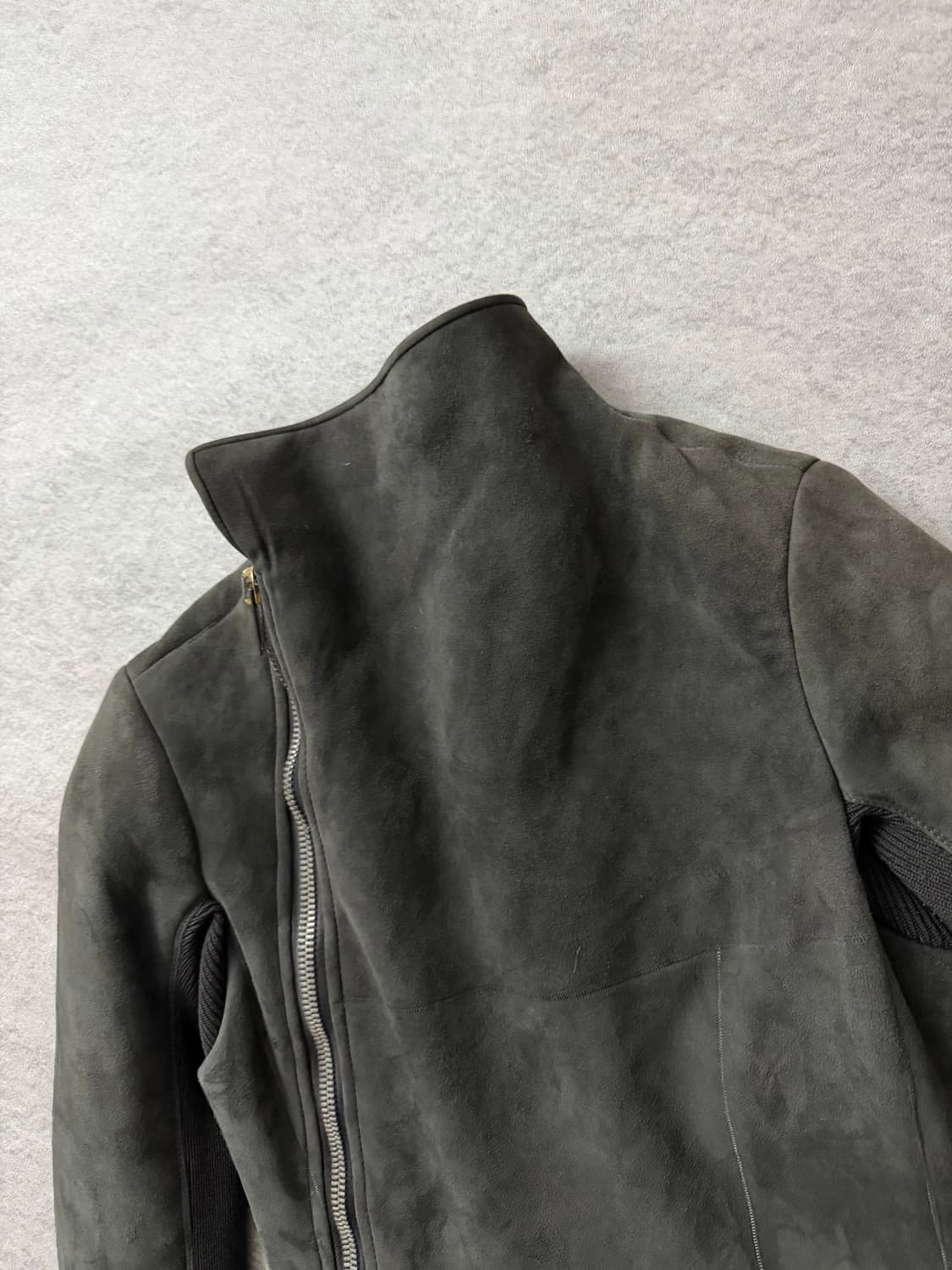 릭오웬스 사선 램스킨 무스탕자켓 상품이미지4