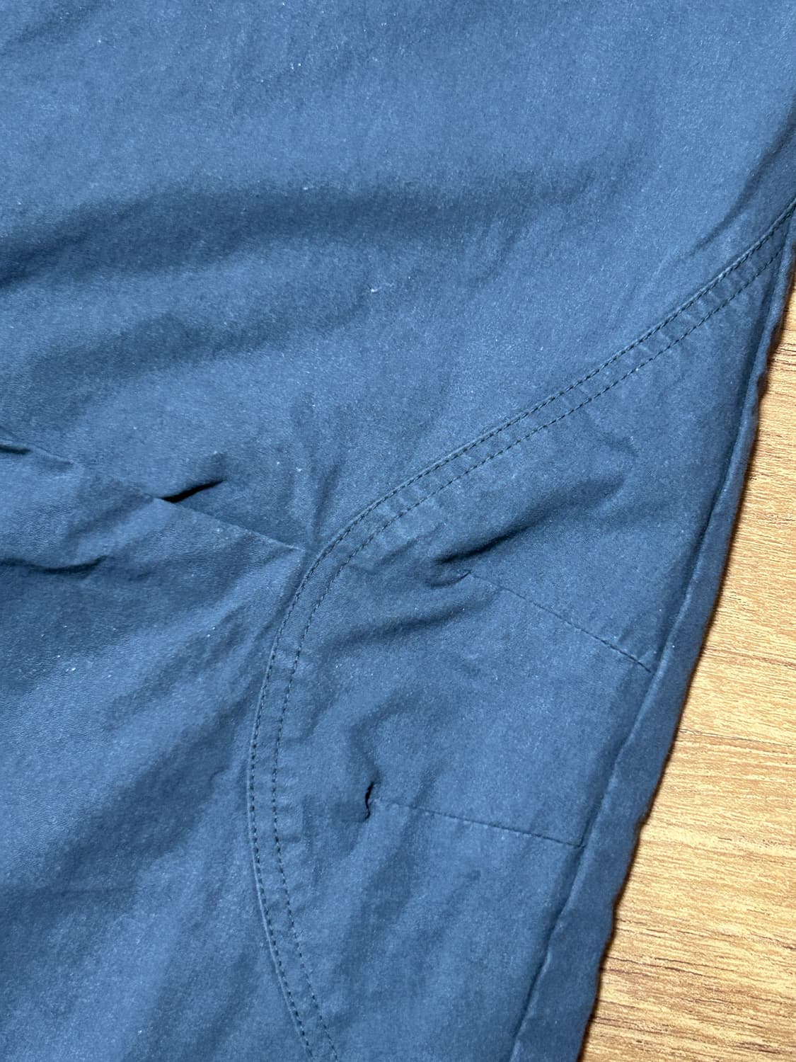 코이세이오 커브 핀턱 팬츠 블루 그레이 1 상품이미지4