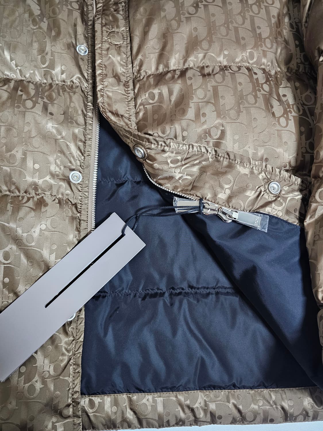 (새상품)디올 패딩팝니다 상품이미지3