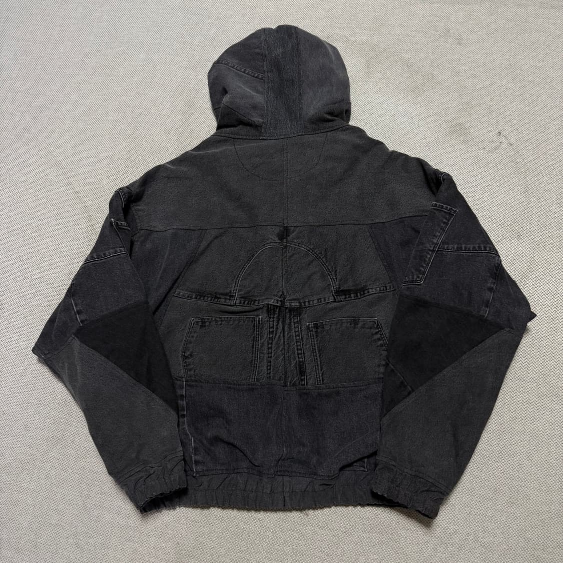 칼하트 블랙 데님 포켓 후드 자켓 상품이미지6