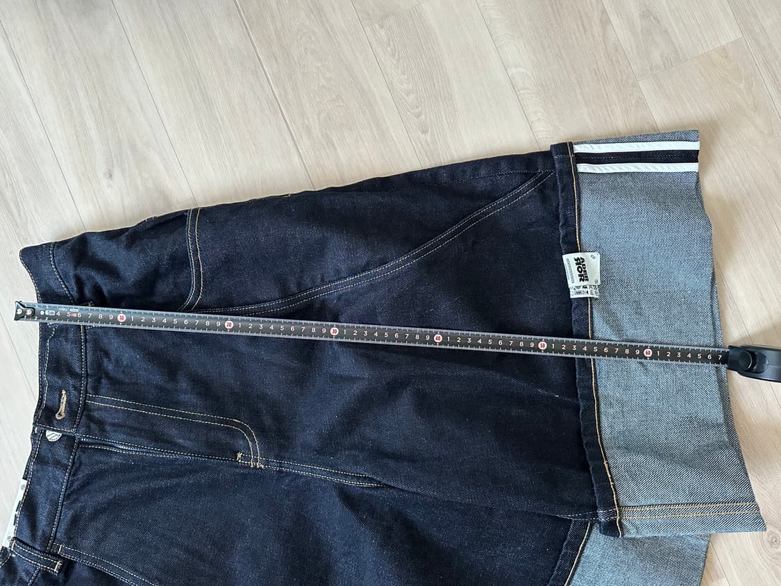 아더에러 버뮤다데님 팝니다 상품이미지7