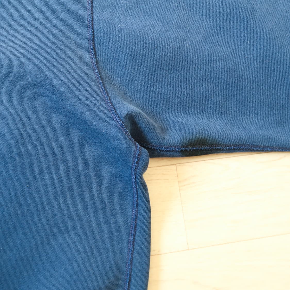  빈티지 90s 페이딩 스웻셔츠 상품이미지10