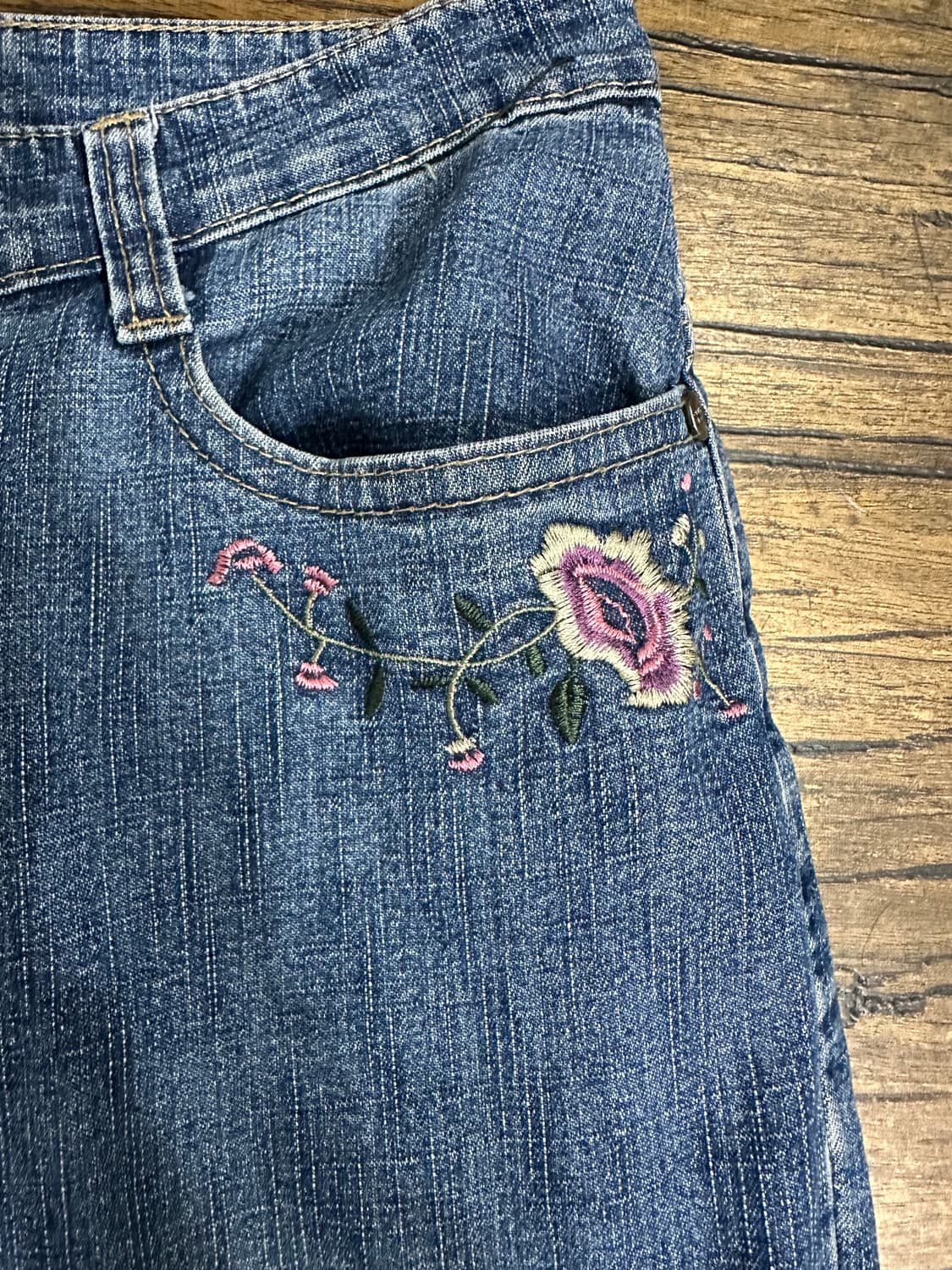 Y2K 플라워 자수 부츠컷 데님 팬츠 30 SHYGER JEANS 상품이미지4