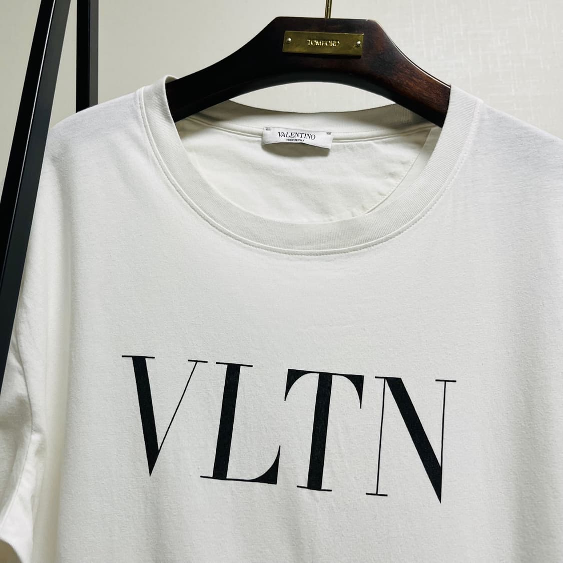 정품 L) 발렌티노 VLTN 로고 반팔 티셔츠 100~105 상품이미지3