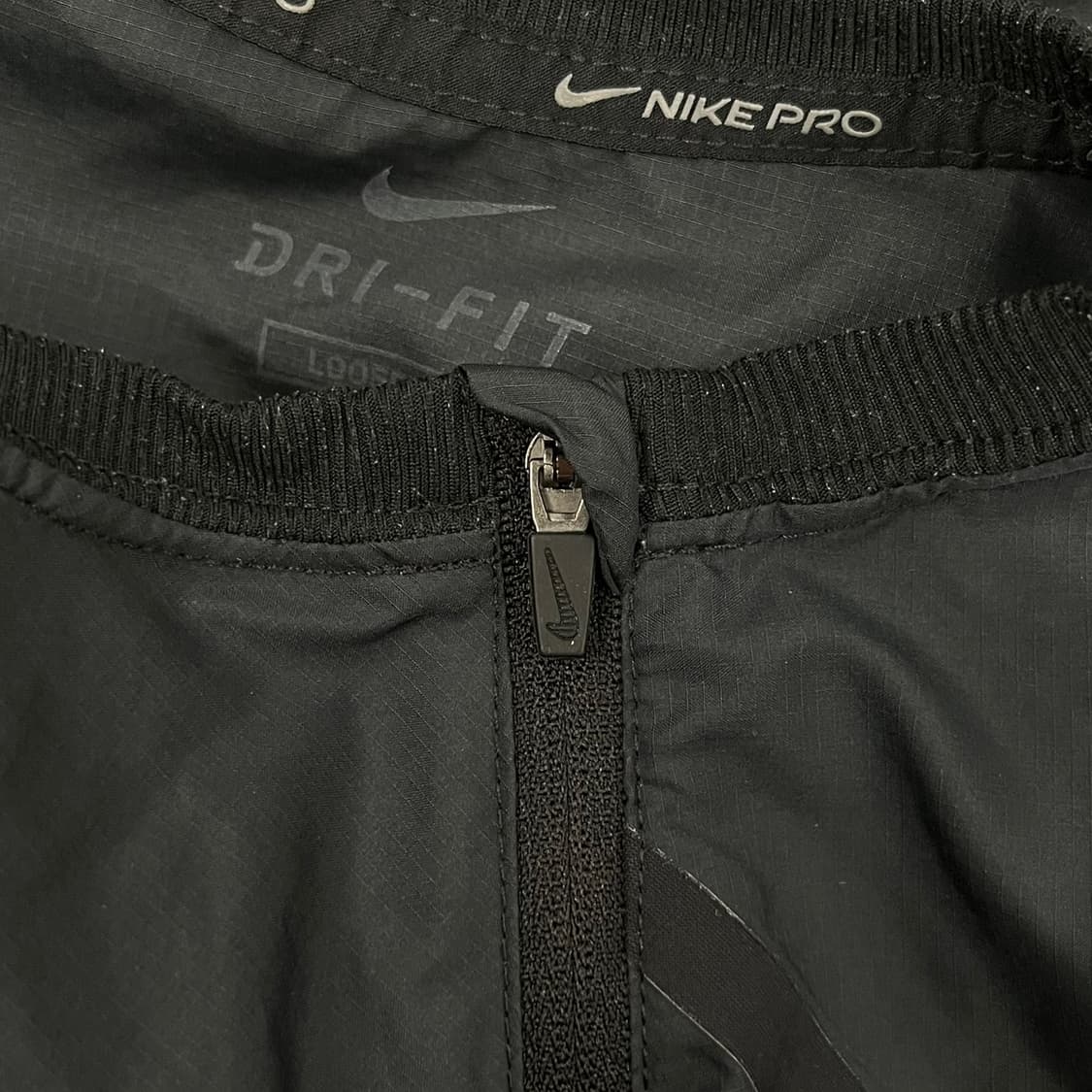 [정품/L] 나이키 프로 롱플리브 탑 블랙 b15 상품이미지5