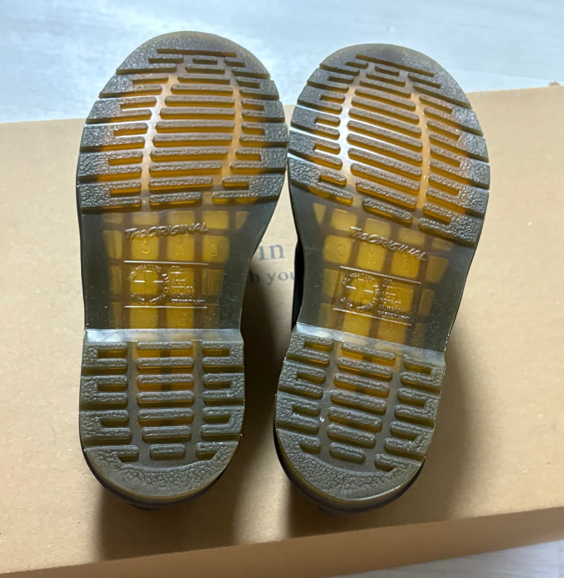 닥터마틴 1461 크레이지호스 4UK 상품이미지4