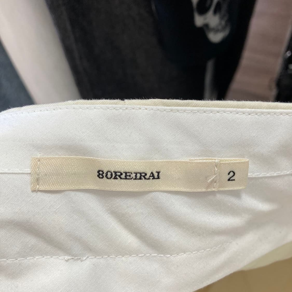 80REIRAI 여 원턱 9부면팬츠 27-28  상품이미지4