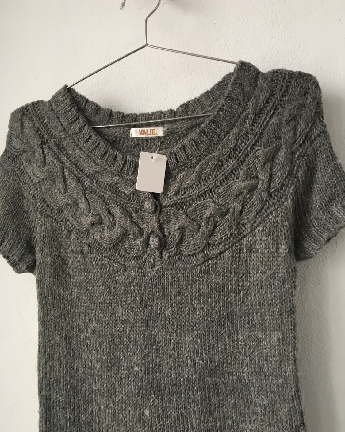 Button point knit 상품이미지4