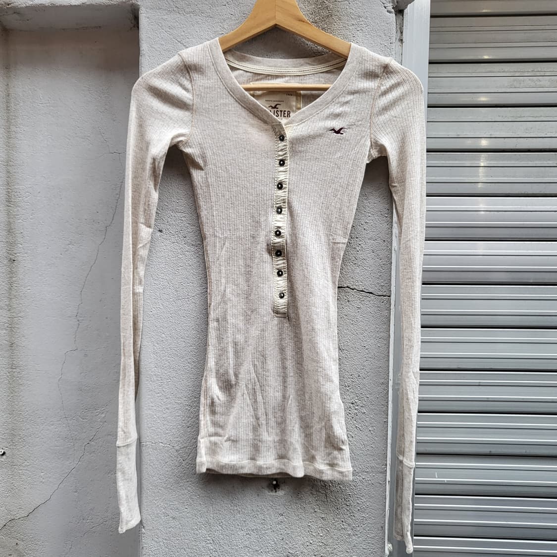 Hollister long sleeves  상품이미지5