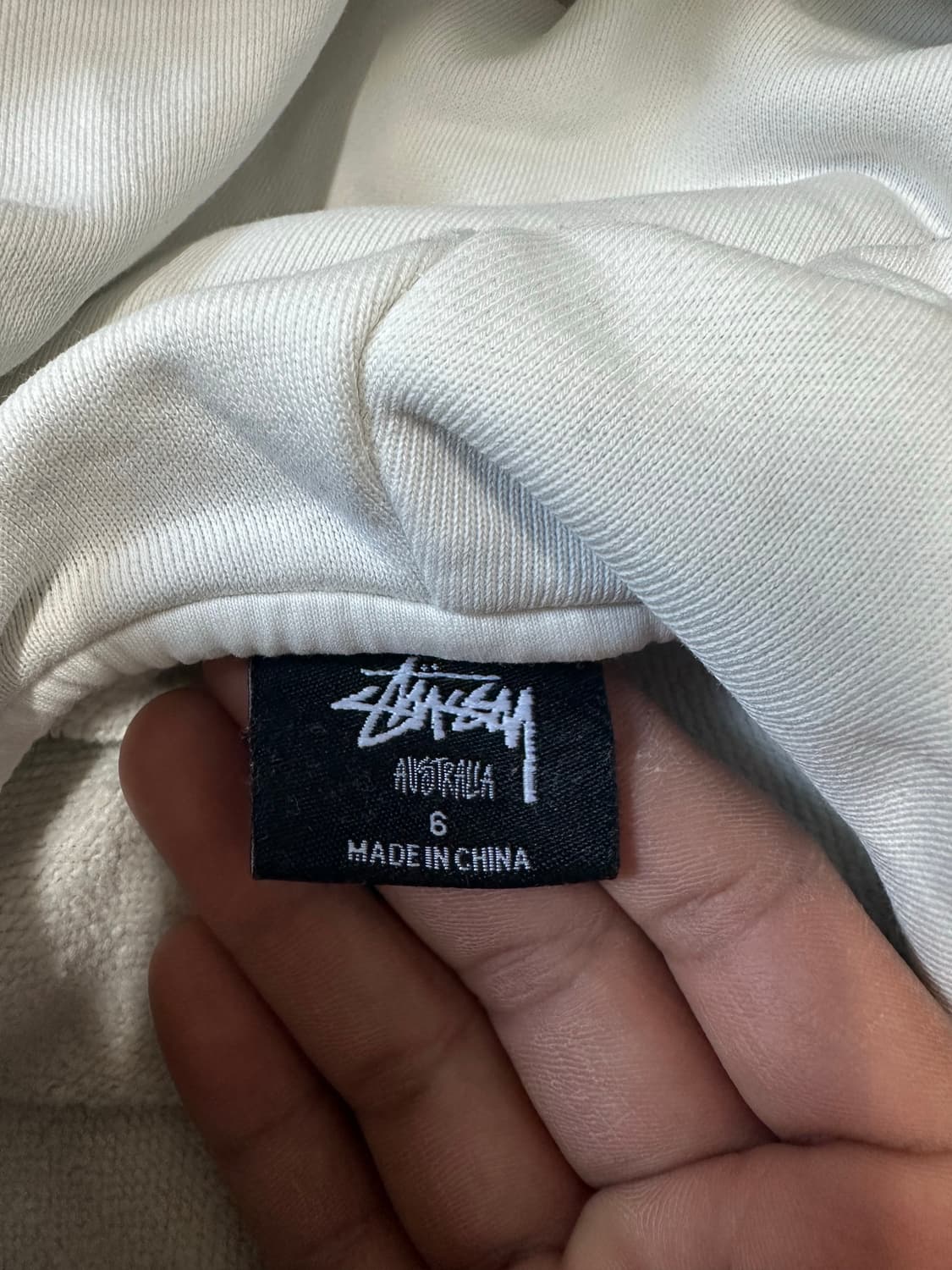 스투시 화이트 핑크 로고 후드티 상품이미지2