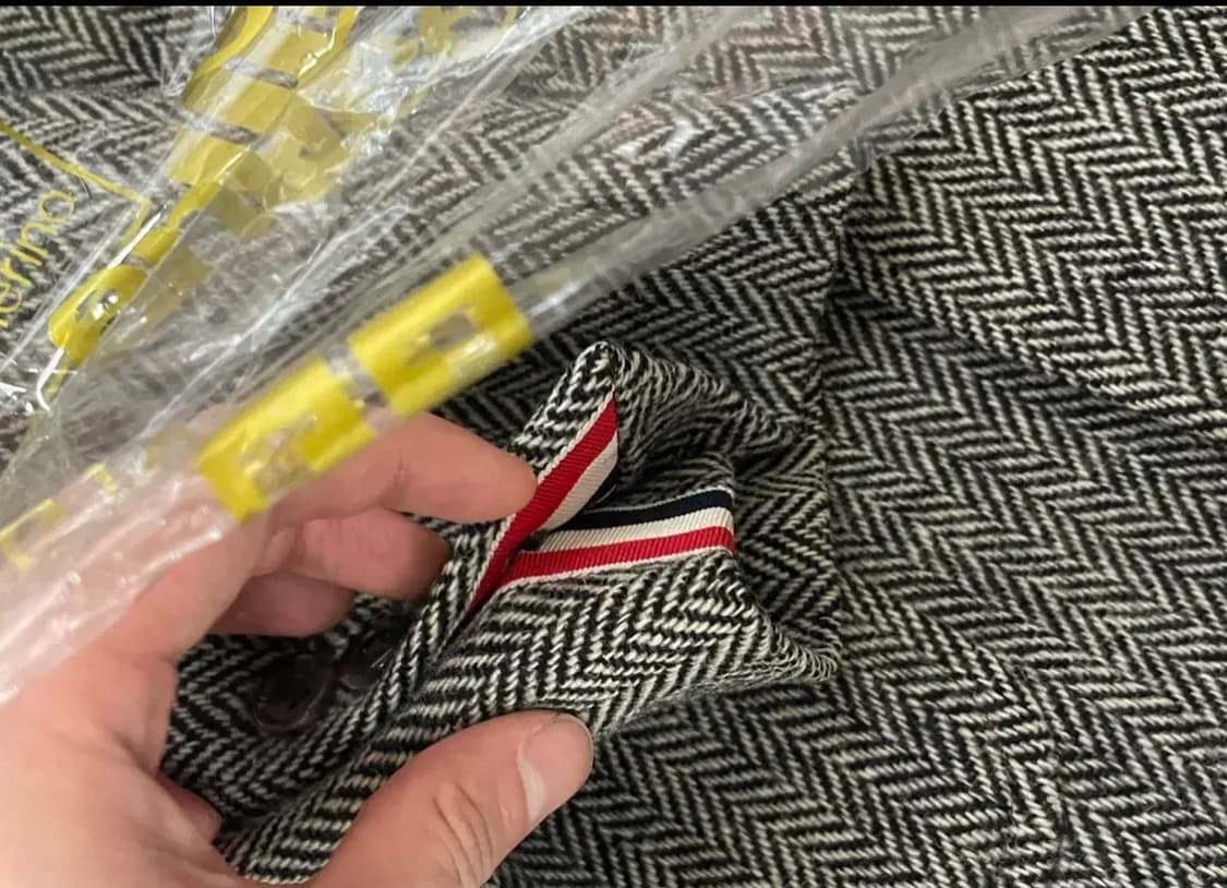 톰브라운 헤링본 캐시미어 코트 3사이즈 상품이미지5