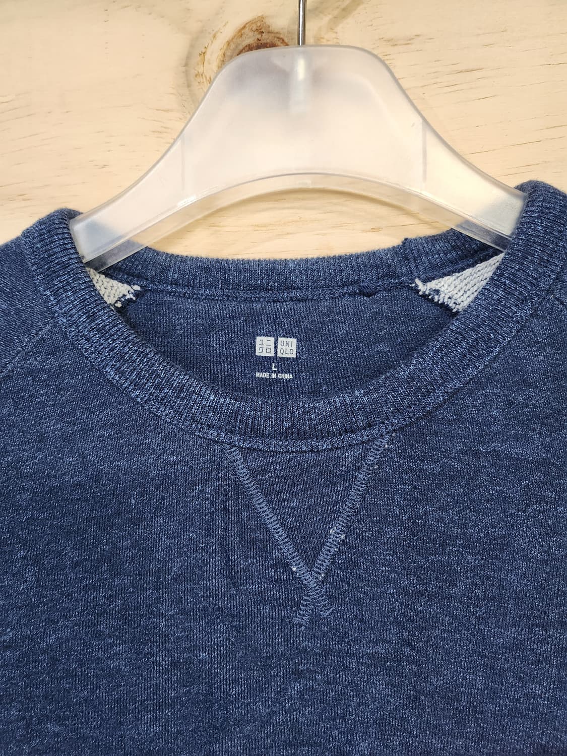 620) 유니클로 남성 기모 맨투맨 상품이미지3