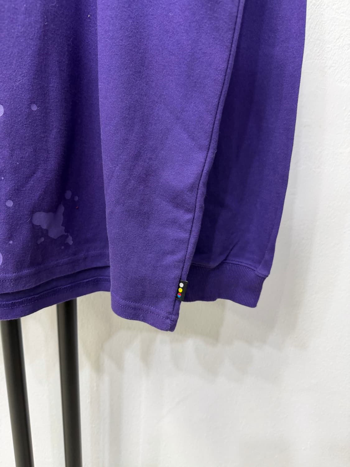 정품) 아이앱스튜디오 퍼플 스플래쉬드 롱슬리브 L 상품이미지4