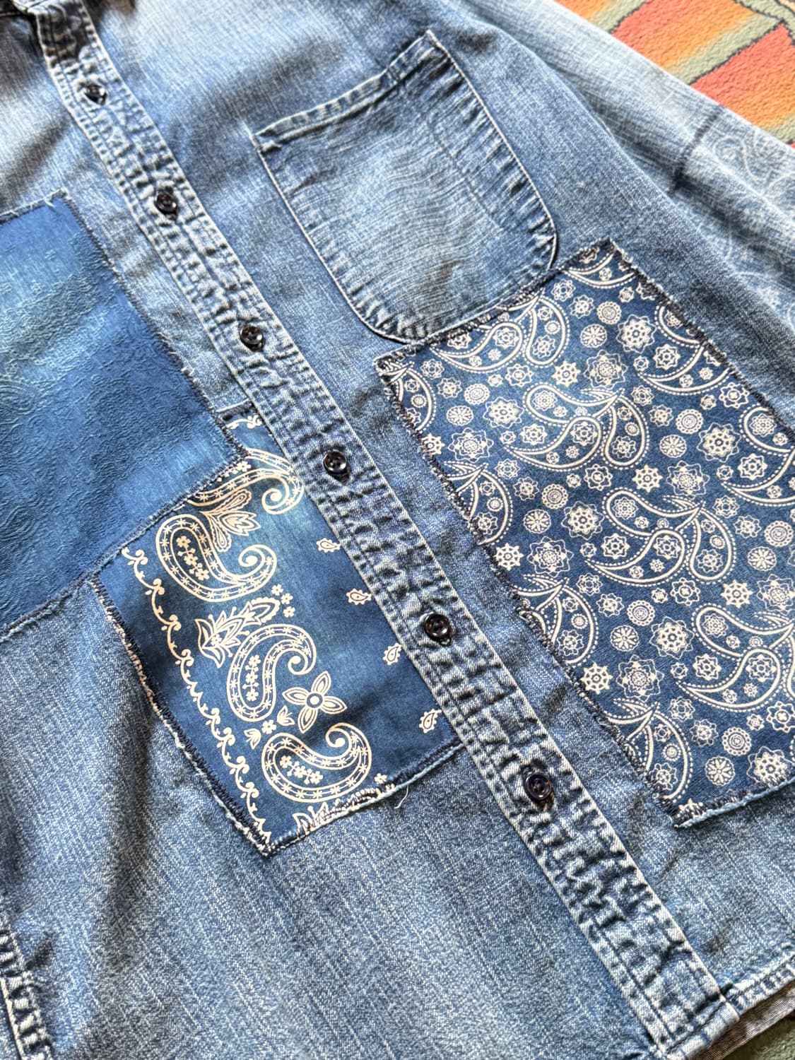 Japan Blue Jeans 페이즐리 패치워크 데님 셔츠 상품이미지4