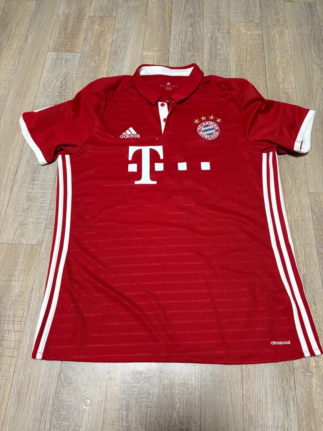 [해외L]16-17 바이에른 뮌헨 레반도프스키 홈 유니폼 팝니다 상품이미지1