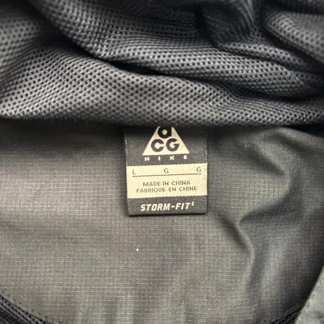 나이키 ACG 블랙 바람막이 L 상품이미지7