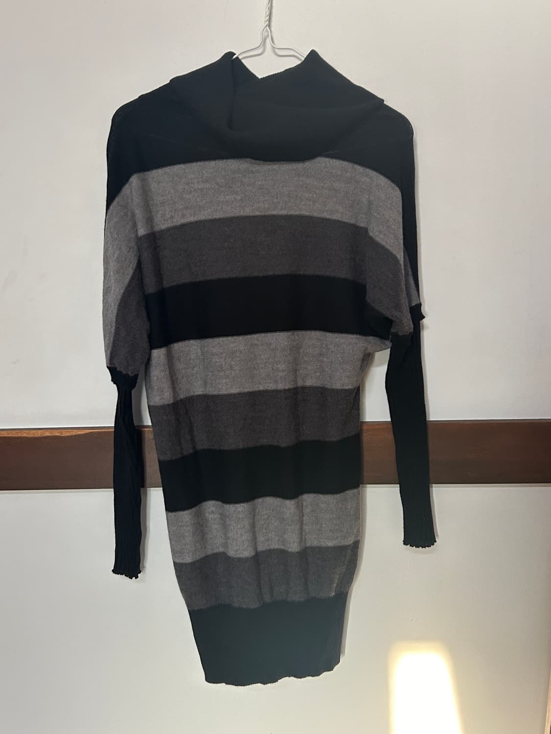 스트라이프 니트원피스  상품이미지1