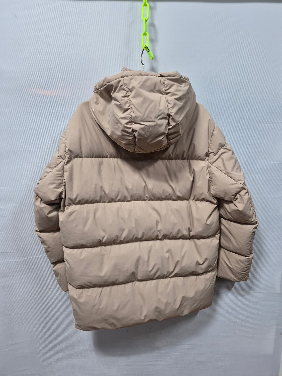 게스 다운 패딩 점퍼 남성100~105 상품이미지2