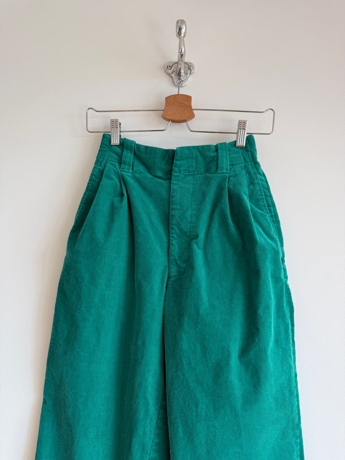 마르니 X 유니클로 코듀로이 팬츠 상품이미지2