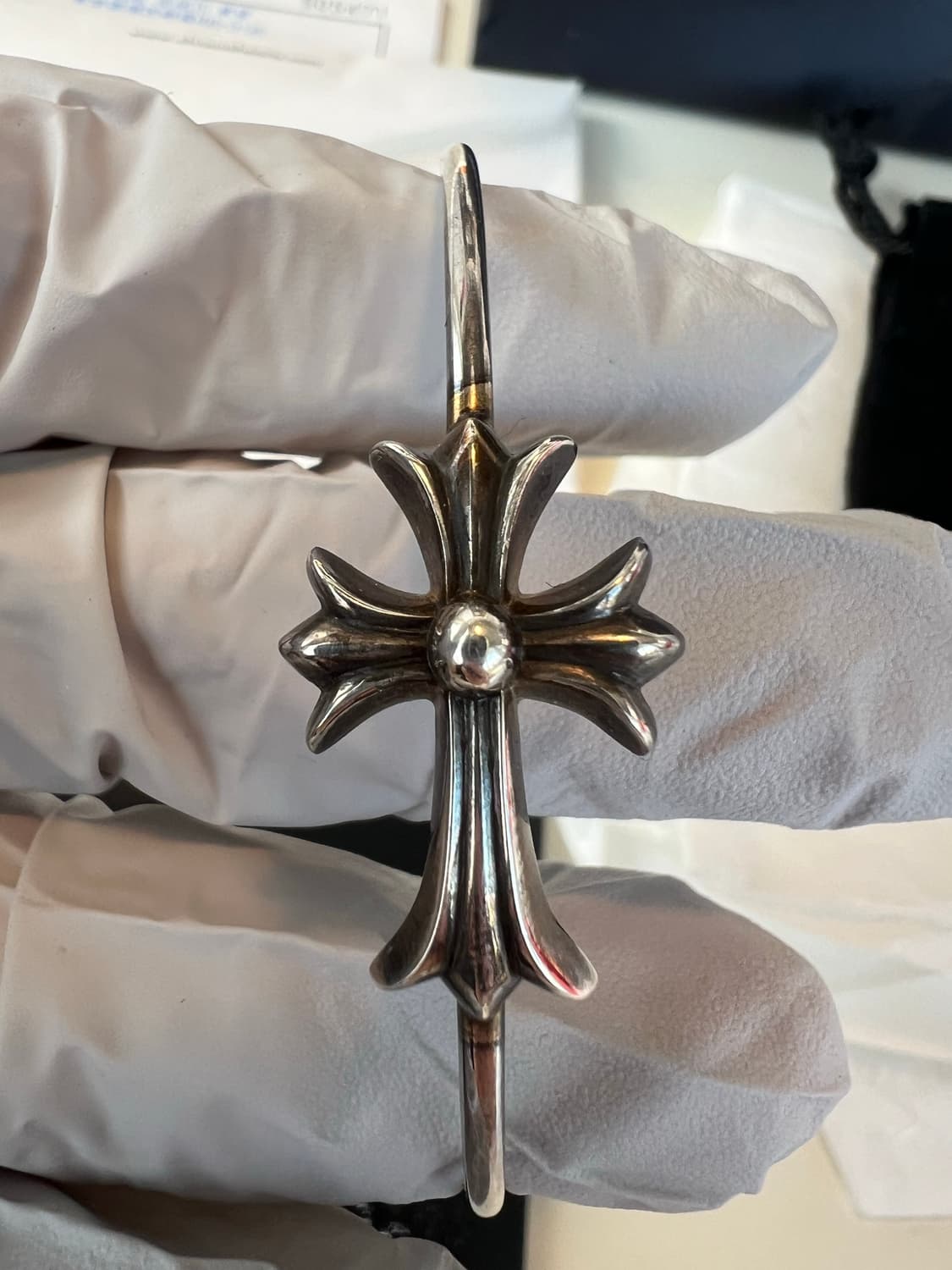 크롬하츠 스키니 타이니 크로스 뱅글 팔찌 상품이미지3