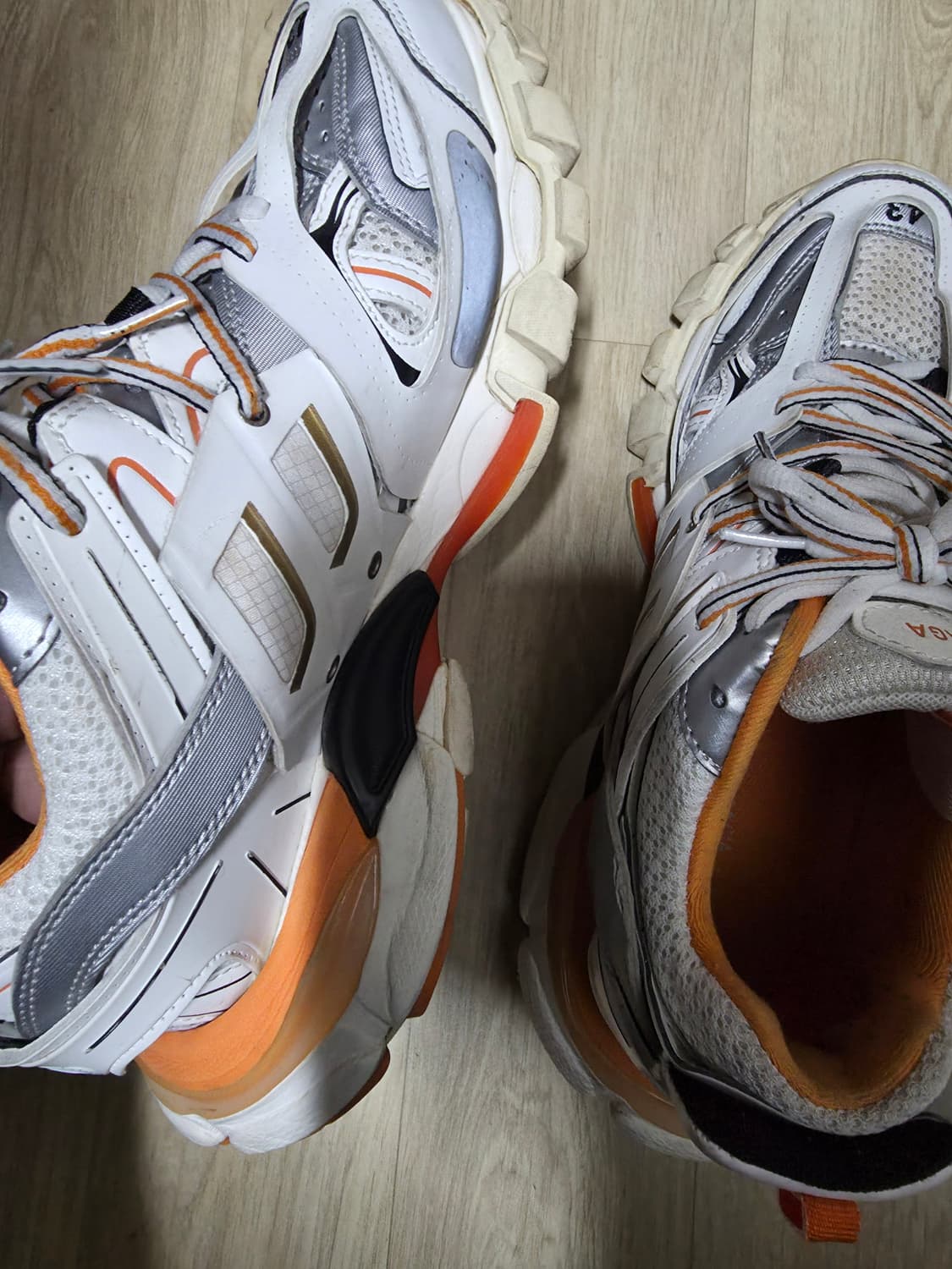 발렌시아가트랙 43사이즈 상품이미지5