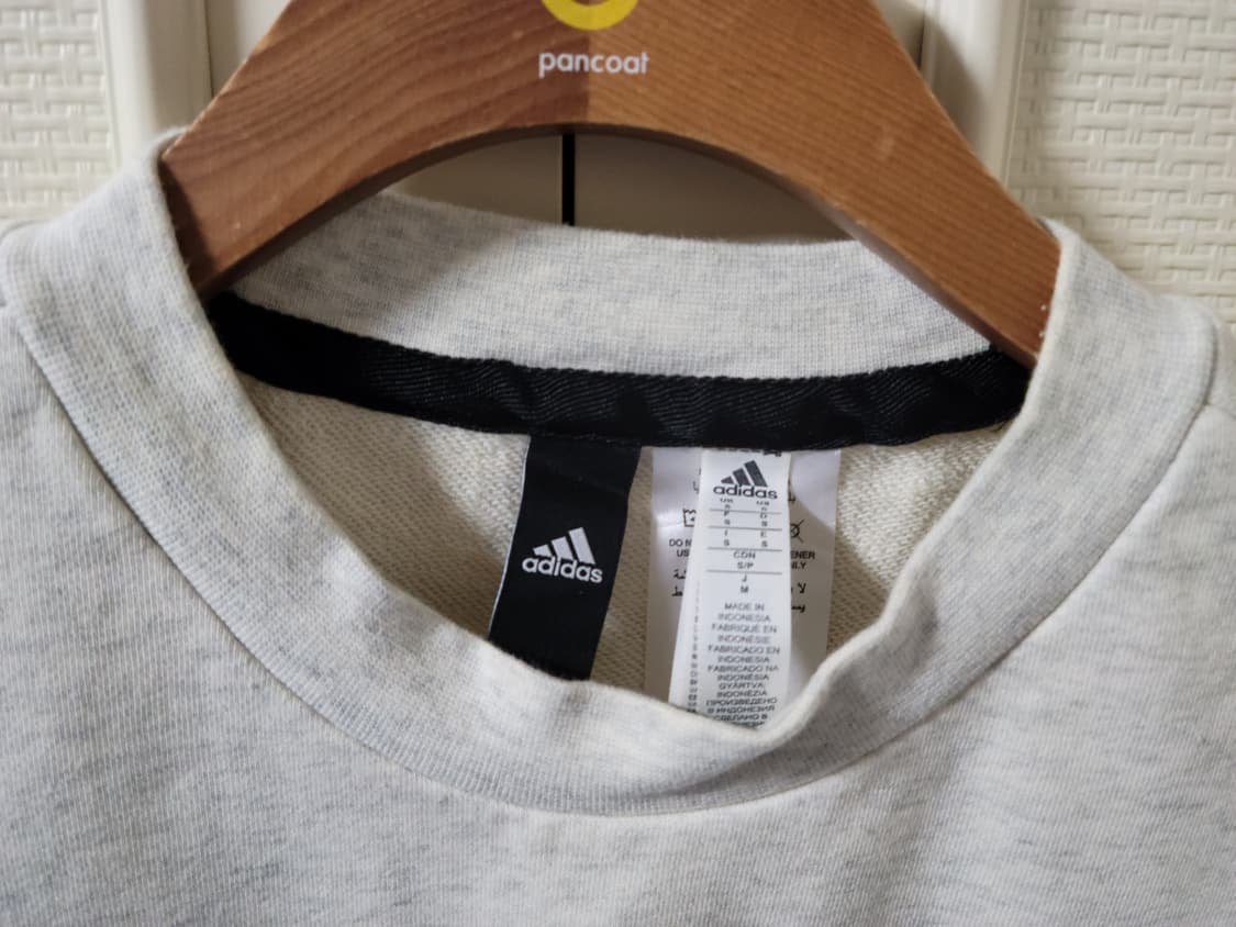 아디다스 회색 코튼 면 민소매 슬리브리스 티셔츠 M 사이즈 상품이미지4