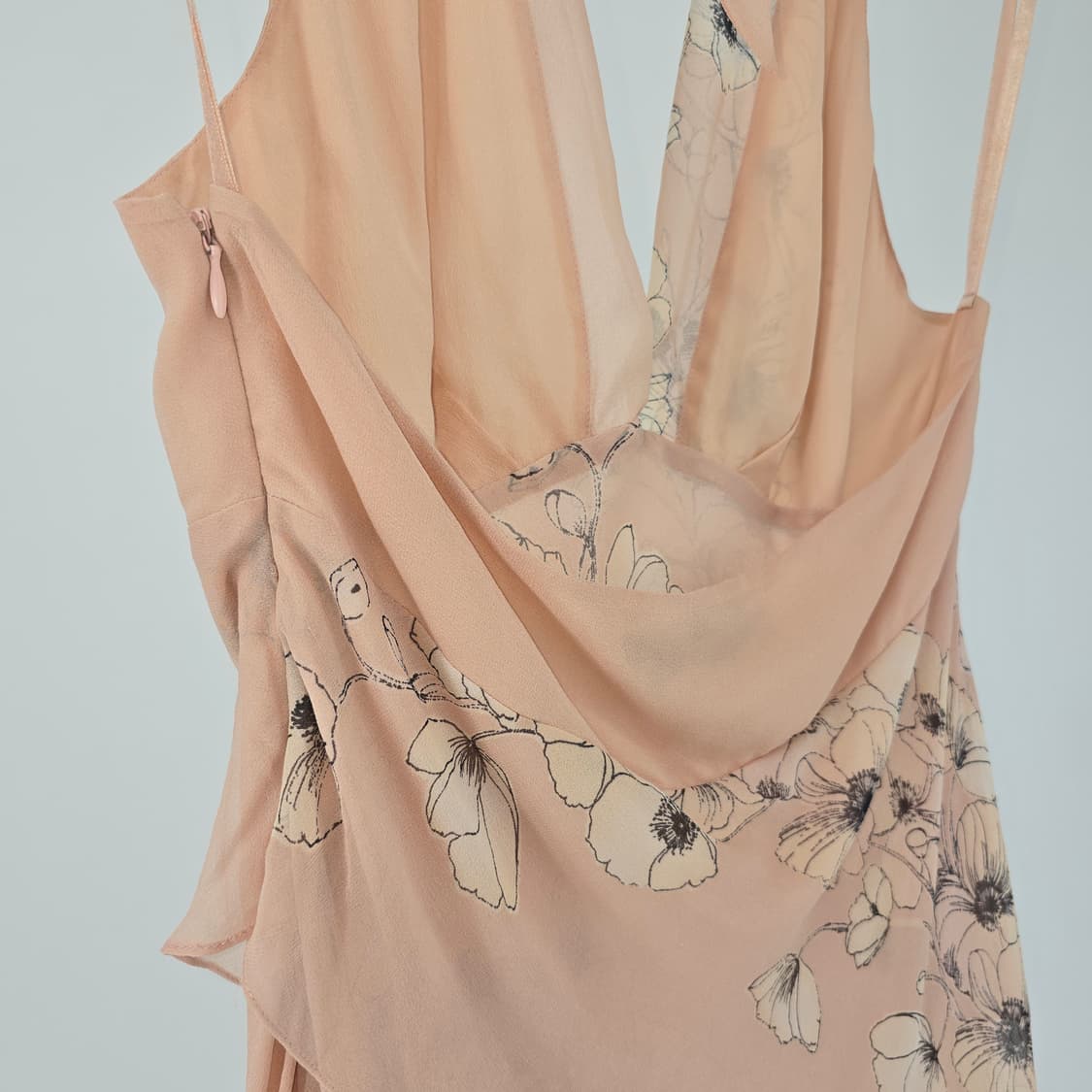 BCBG MAXAZRIA 실크 홀터넥 블라우스 상품이미지10