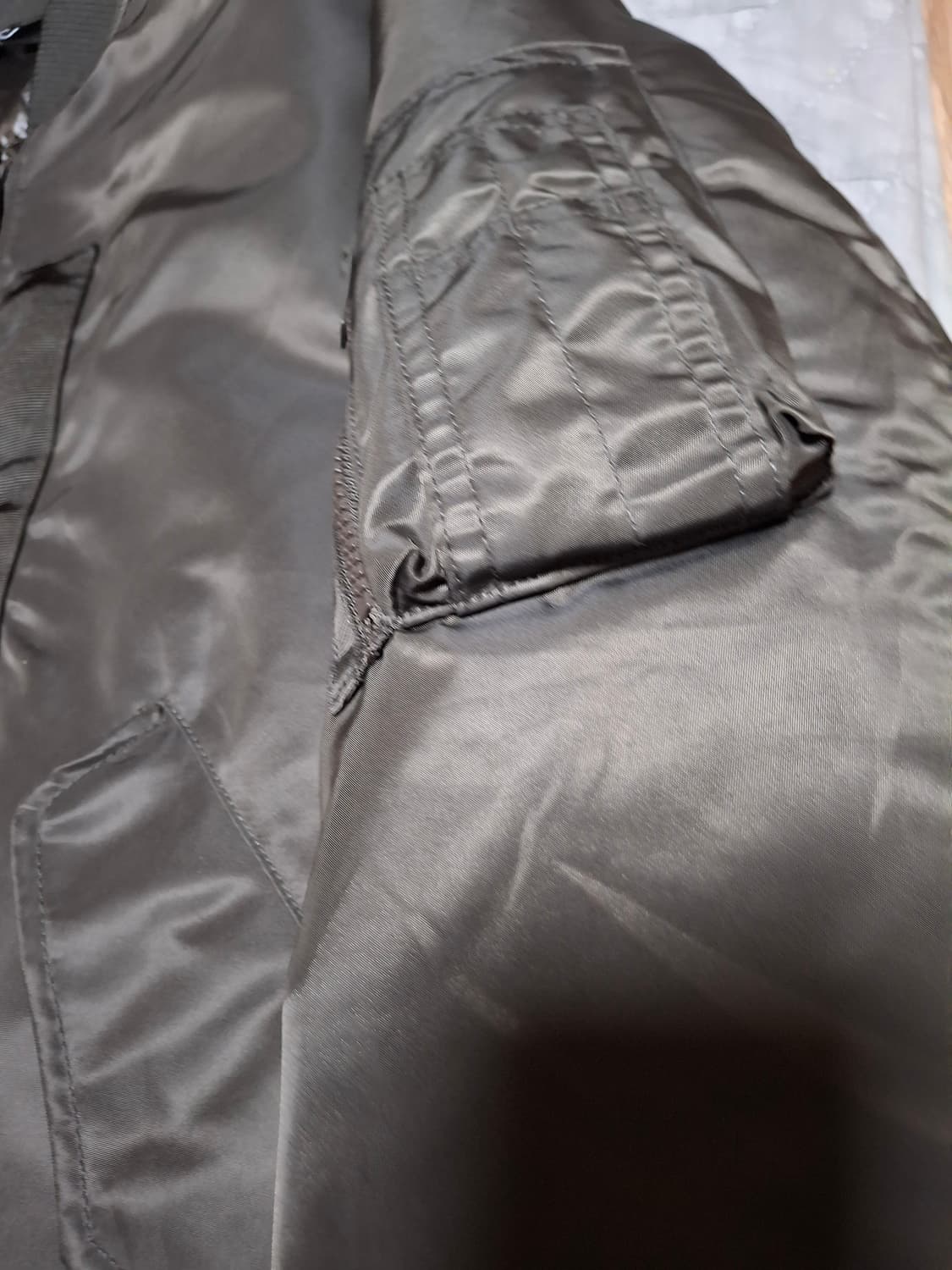 유니클로 질샌더 ma1 다운 자켓 그레이 2021 상품이미지4