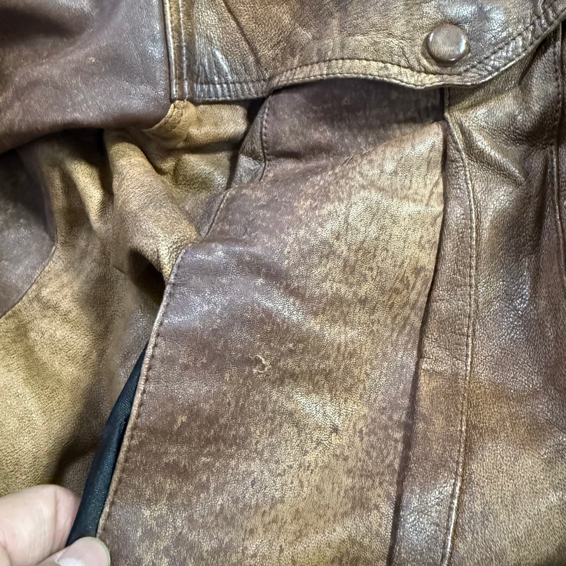 빈티지 워시드 레더 트러커 자켓 상품이미지9