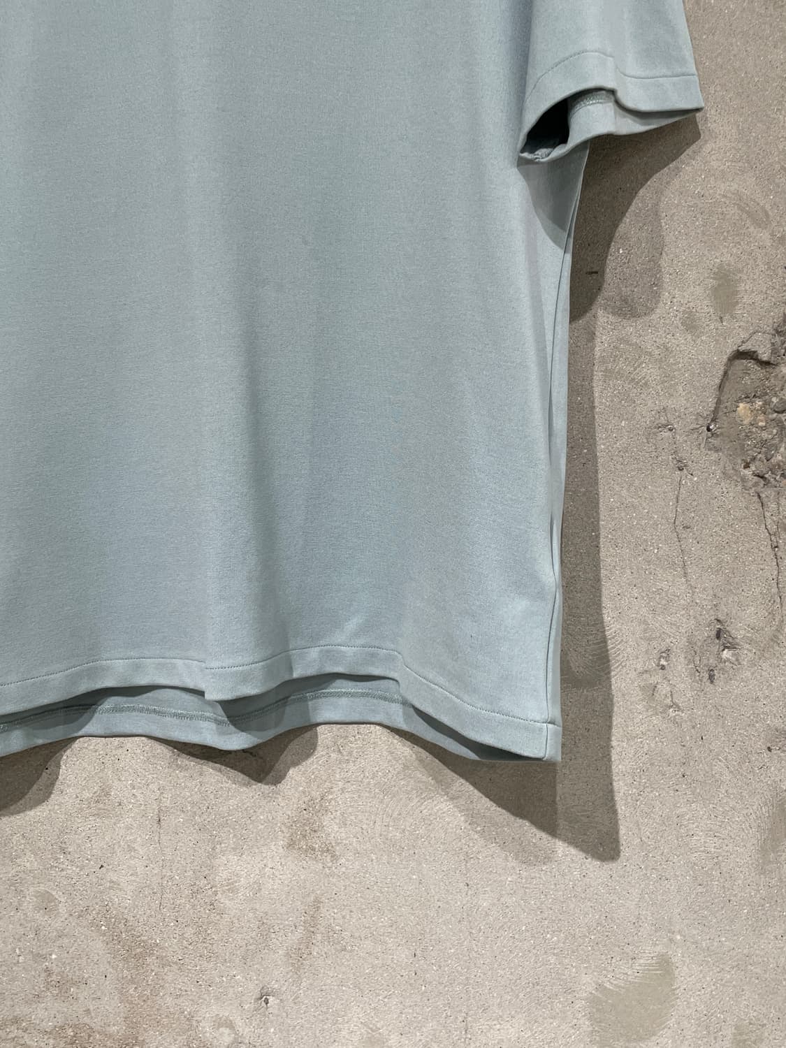 아크네 스튜디오 민트 나비드 넥 로고 하프티 상품이미지5