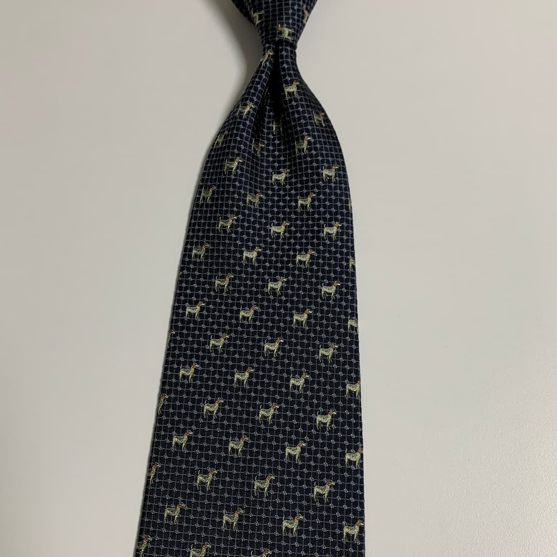 버버리(BURBERRY) 명품 도그패치 클래식넥타이 100실크 A+등급 상품이미지9